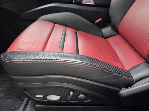 Certified 2023 Porsche Panamera 4 Platinum Edition AWD/4WD image 12