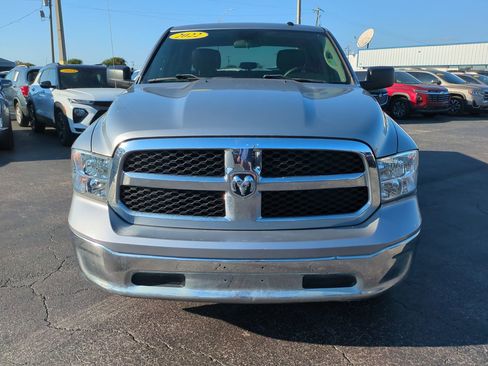 Used 2022 RAM 1500 Tradesman w/ Chrome Appearance Group AWD/4WD image 8