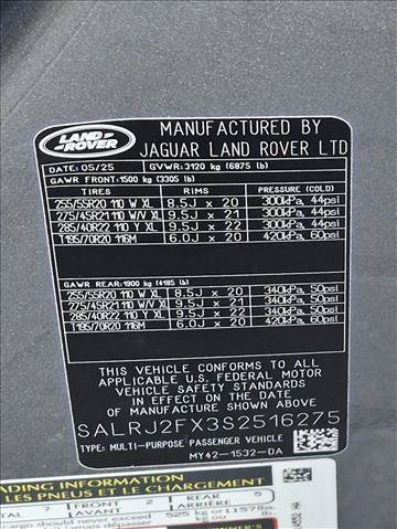 Certified 2025 Land Rover Discovery S AWD/4WD image 27