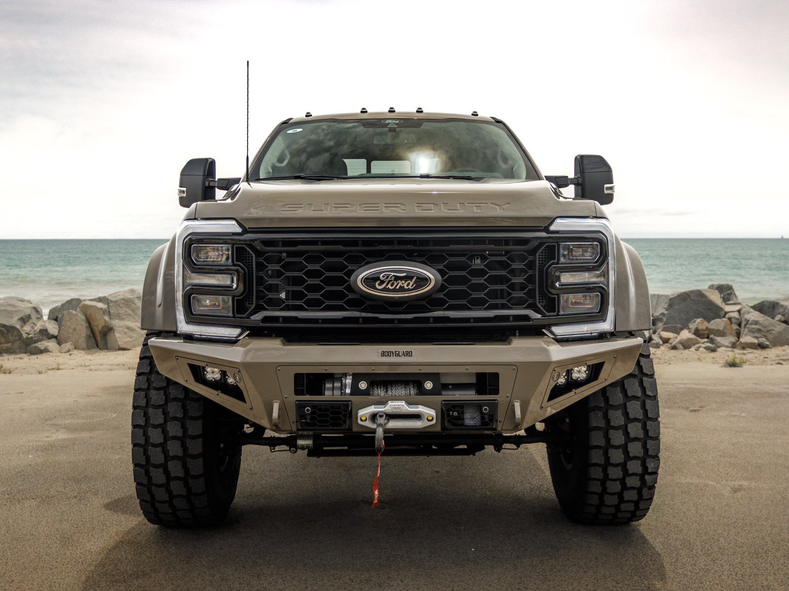 Used 2026 Ford F450 Platinum w/ Platinum Plus Package AWD/4WD image 2