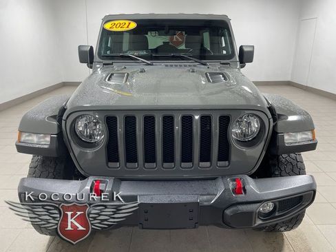 Used 2021 Jeep Wrangler Unlimited Rubicon w/ Uconnect 4C Nav & Sound Group image 2