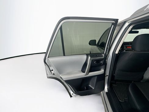 Used 2013 Toyota 4Runner SR5 RWD image 23
