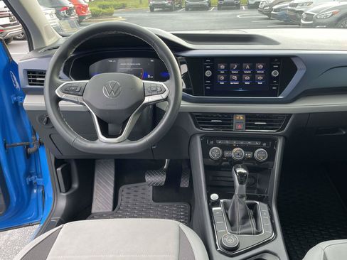 Certified 2024 Volkswagen Taos SE AWD/4WD image 13