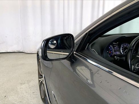 Used 2018 INFINITI Q60 3.0t Luxe w/ Sensory Package 3.0T Luxe image 10