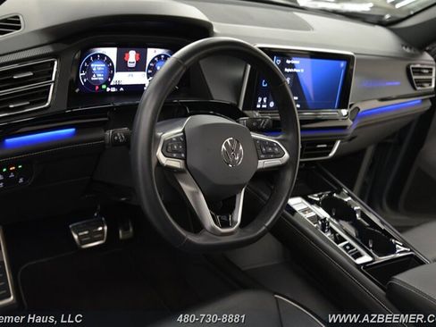 Used 2024 Volkswagen Atlas Cross Sport SEL Premium R-Line image 13
