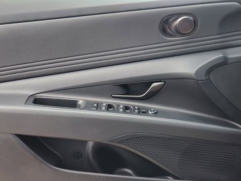 New 2026 Hyundai Elantra Sport FWD image 18