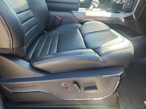 Certified 2025 Ford F150 Platinum w/ Equipment Group 702A High AWD/4WD image 33