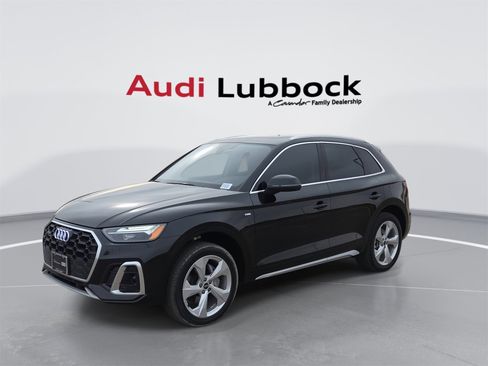 Certified 2025 Audi Q5 2.0T Premium Plus w/ Premium Plus Package image 4