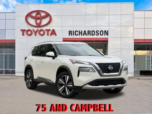 Used 2023 Nissan Rogue Platinum FWD image 1