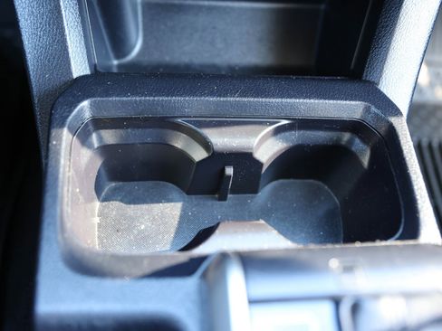 Used 2017 Toyota Tacoma SR5 w/ Tow Package image 32