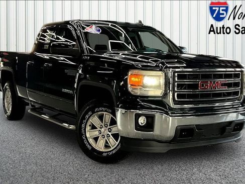 Used 2015 GMC Sierra 1500 SLE w/ SLE Value Package AWD/4WD image 1