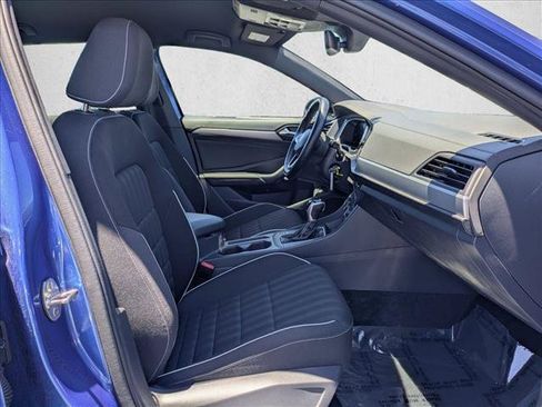 Used 2024 Volkswagen Jetta Sport FWD image 19