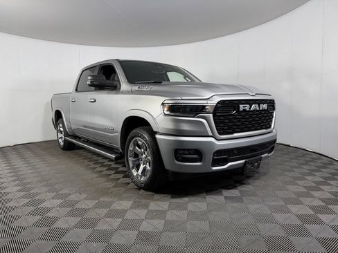 Used 2025 RAM 1500 Big Horn AWD/4WD image 7