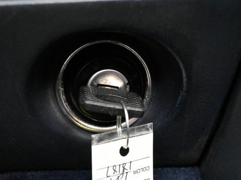Used 1987 Mercedes-Benz 560 SL image 95