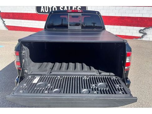 Used 2022 Nissan Frontier PRO-4X w/ Pro-4X Premium Package image 31