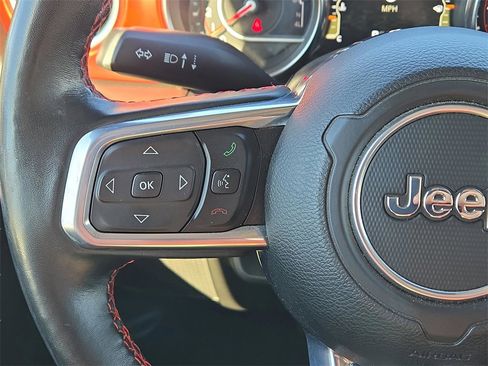 Certified 2021 Jeep Wrangler Unlimited Rubicon image 23