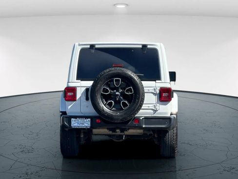 Used 2020 Jeep Wrangler Unlimited Sahara w/ LED Lighting Group image 7
