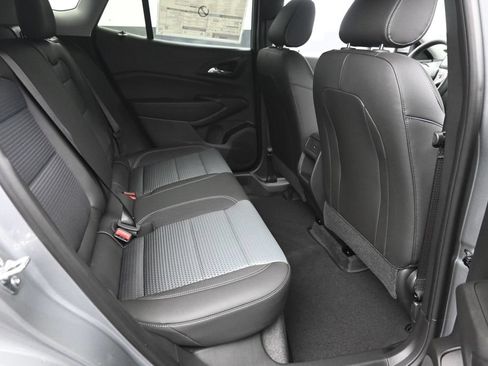 New 2026 Chevrolet Trax LT w/ Driver Confidence Package FWD image 10