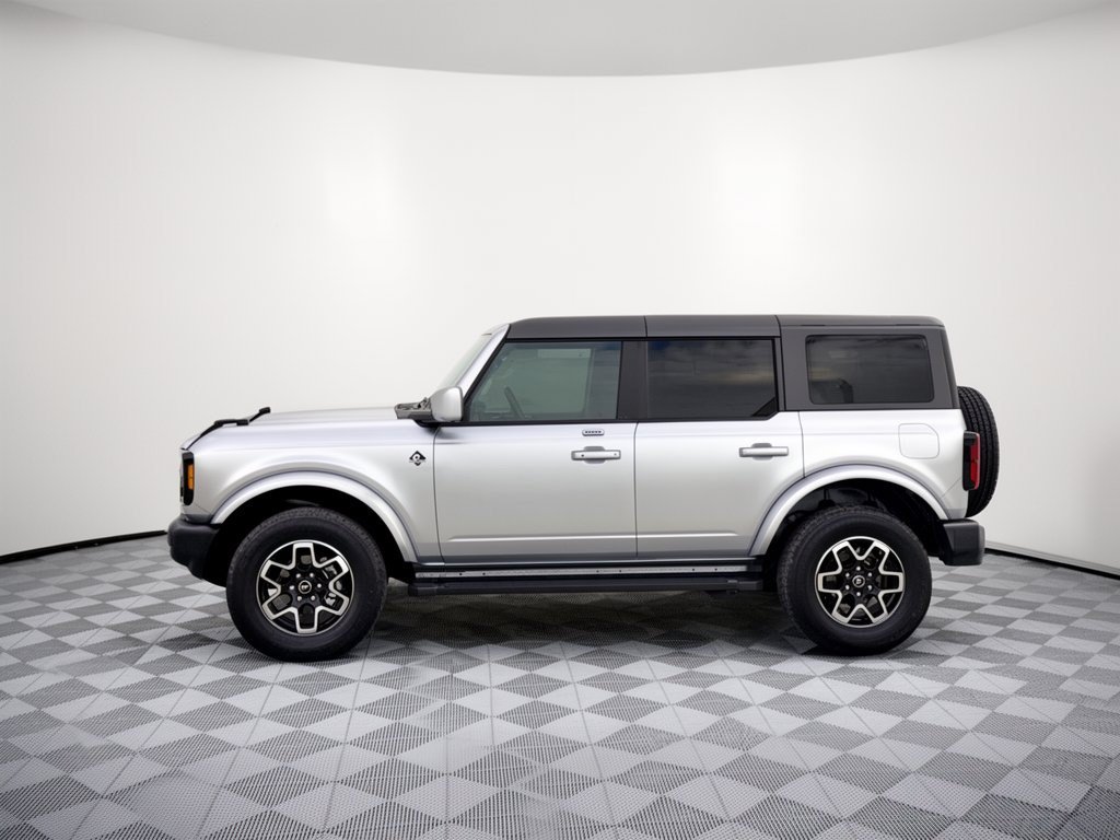 Certified 2023 Ford Bronco Outer Banks AWD/4WD image 2