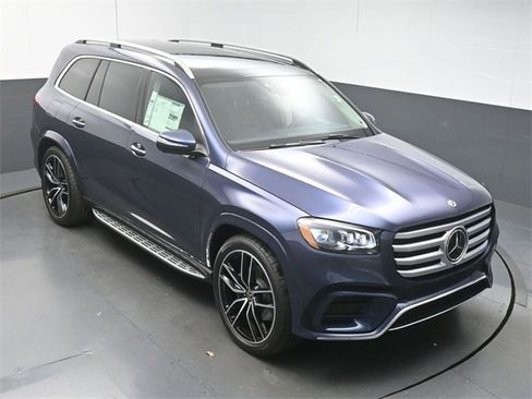 New 2026 Mercedes-Benz GLS 450 4MATIC image 43