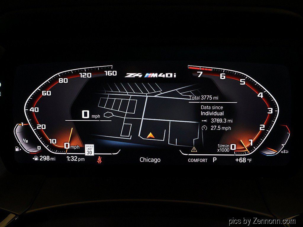 Used 2024 BMW Z4 M40i w/ Premium Package RWD image 16