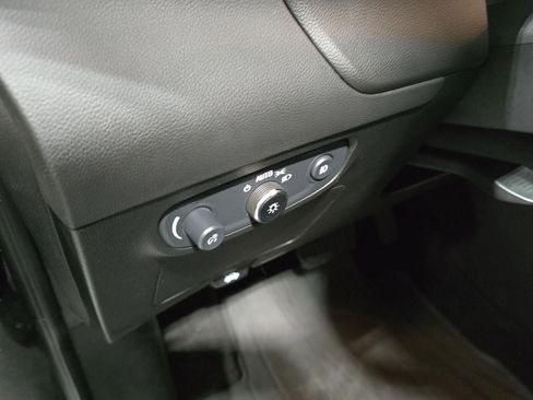 Used 2023 Buick Encore GX Select image 10