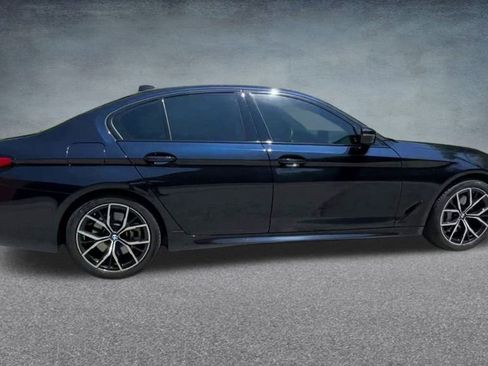 Used 2022 BMW 540i xDrive w/ M Sport Package image 29