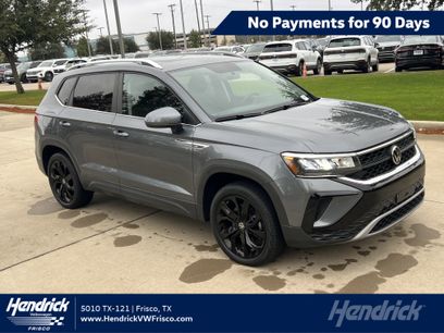 Certified 2022 Volkswagen Taos SE w/ Panoramic Sunroof Package