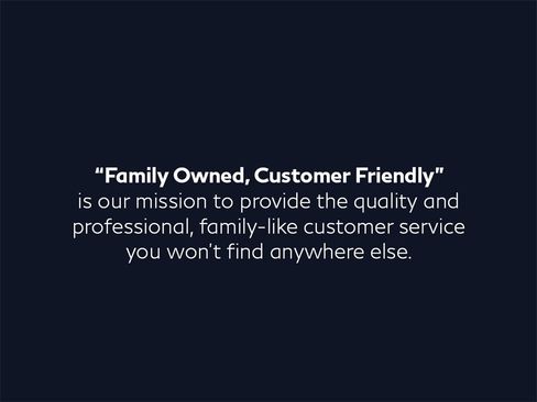 Used 2019 GMC Yukon Denali w/ Denali Ultimate Package image 3