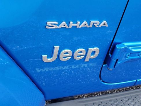 Used 2023 Jeep Wrangler Unlimited Sahara w/ Cold Weather Group image 29