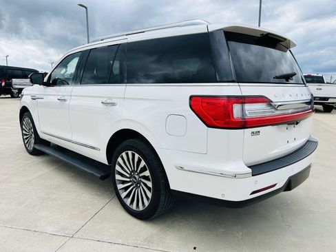 Used 2019 Lincoln Navigator Reserve AWD/4WD image 45