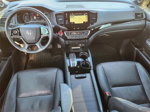 Used 2020 Honda Pilot Black Edition image 27