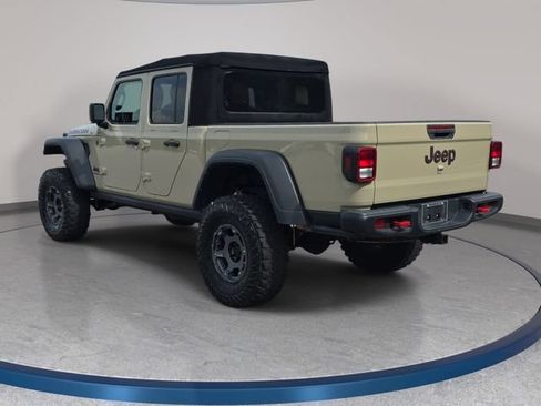 Used 2022 Jeep Gladiator Rubicon w/ Trailer Tow Package AWD/4WD image 7