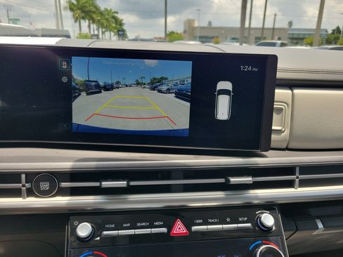 Used 2025 Hyundai Santa Fe SEL FWD image 22