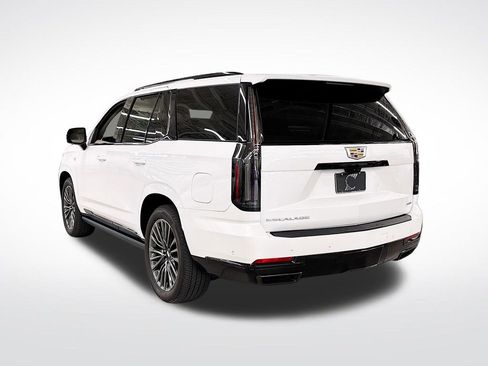 Used 2025 Cadillac Escalade Sport Platinum w/ LPO, Floor Liner Package AWD/4WD image 3