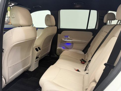 Certified 2025 Mercedes-Benz GLB 250 image 13