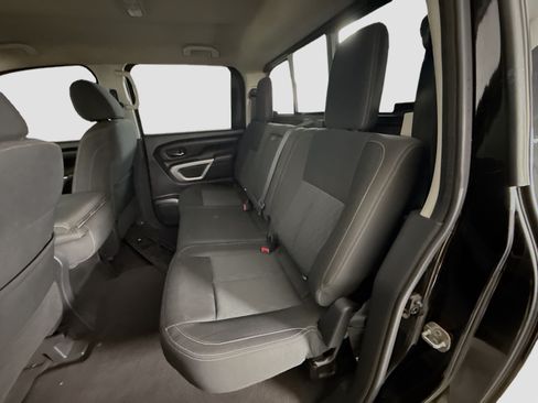 Used 2017 Nissan Titan SV RWD image 24