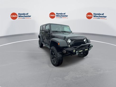 Used 2017 Jeep Wrangler Unlimited Sport w/ Quick Order Package 24S AWD/4WD image 4