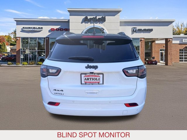 Certified 2025 Jeep Compass Limited w/ High Altitude Package AWD/4WD image 5