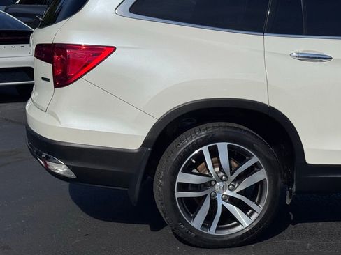 Used 2016 Honda Pilot Touring image 46
