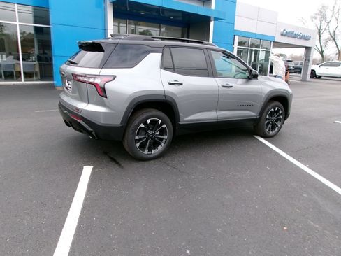 New 2026 Chevrolet Equinox RS image 4