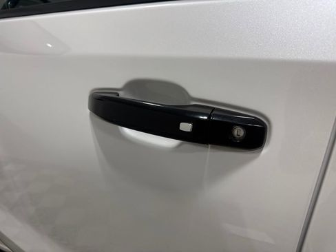 Used 2020 Chevrolet Silverado 1500 LT Trail Boss image 23