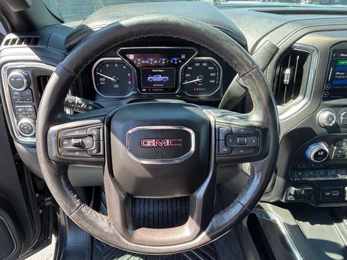 Used 2020 GMC Sierra 1500 AT4 w/ AT4 Premium Package AWD/4WD image 14