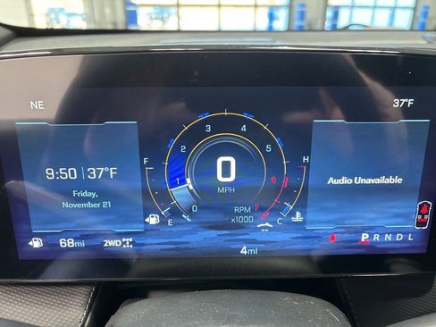 New 2026 Chevrolet Equinox LT w/ Midnight Edition image 13