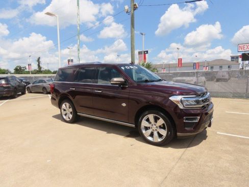 Certified 2023 Ford Expedition King Ranch AWD/4WD image 6