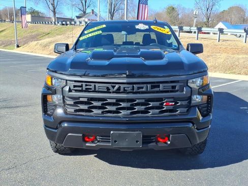 Used 2023 Chevrolet Silverado 1500 Custom Trail Boss image 2