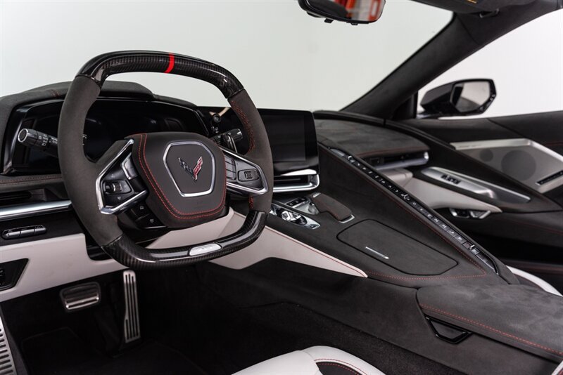 Used 2023 Chevrolet Corvette Z06 RWD image 95