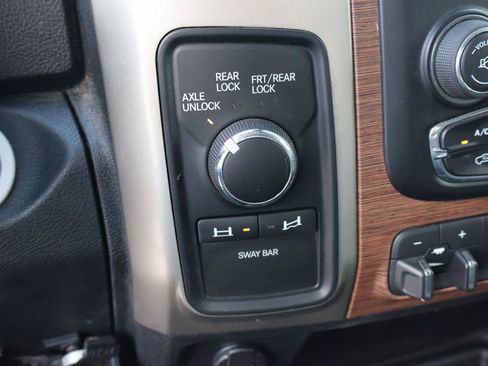 Used 2015 RAM 2500 Power Wagon Laramie AWD/4WD image 23