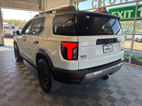 Used 2026 Honda Passport TrailSport Elite image 4