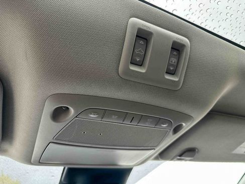 Used 2024 Nissan Murano SL FWD image 38